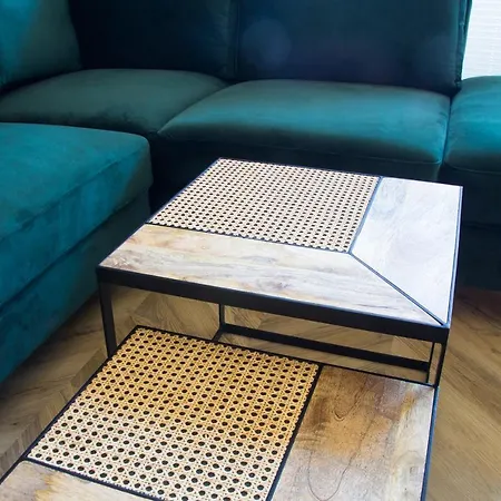 Apartment Mint *