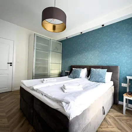 Apartment Mint