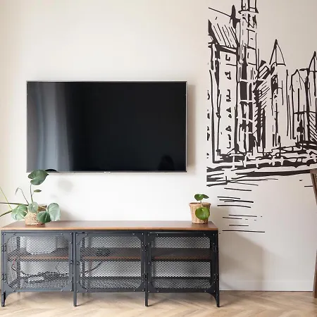Mint Apartment