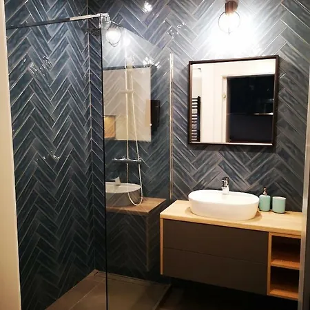 Mint Apartment